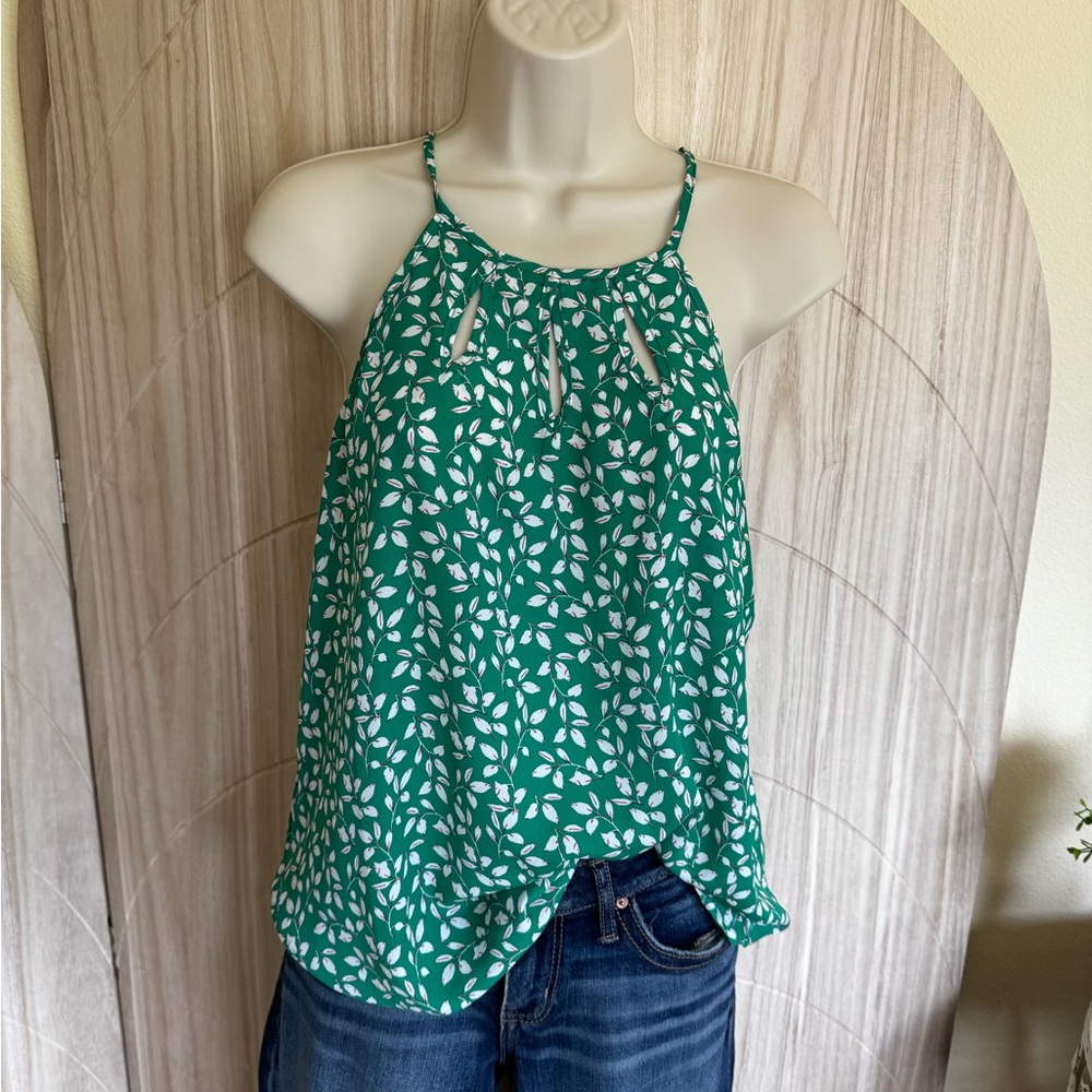 Adorable green tank by Papermoon.